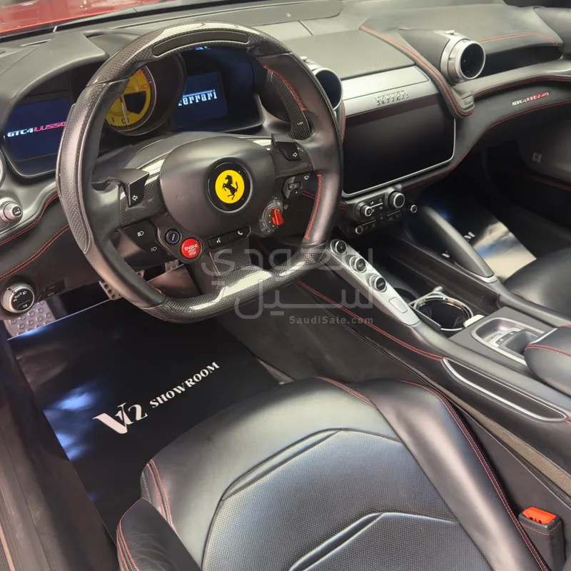 2017 فيراري جي تي سي 4 لوسو