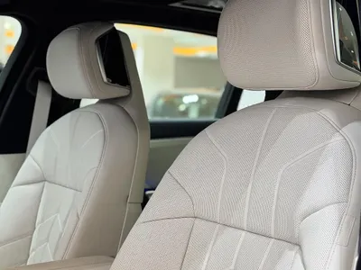 2026 بي ام دبليو الفئة السابعة 735أي