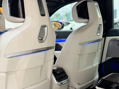 2026 بي ام دبليو الفئة السابعة 735أي