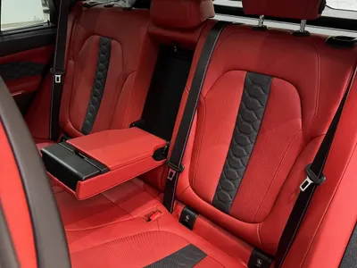 2024 بي ام دبليو الفئة اكس 5 إم كومبيتيشن