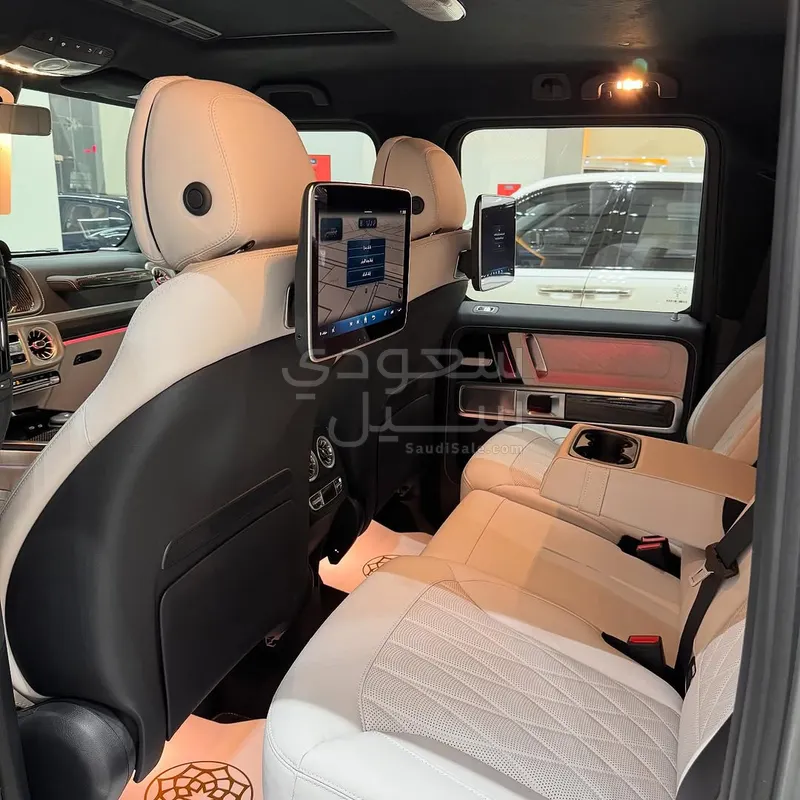 2025 مرسيدس - بنز جي 63 أي إم جي