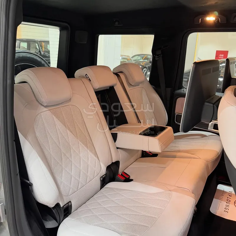 2025 مرسيدس - بنز جي 63 أي إم جي