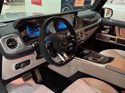 2025 مرسيدس - بنز جي 63 أي إم جي