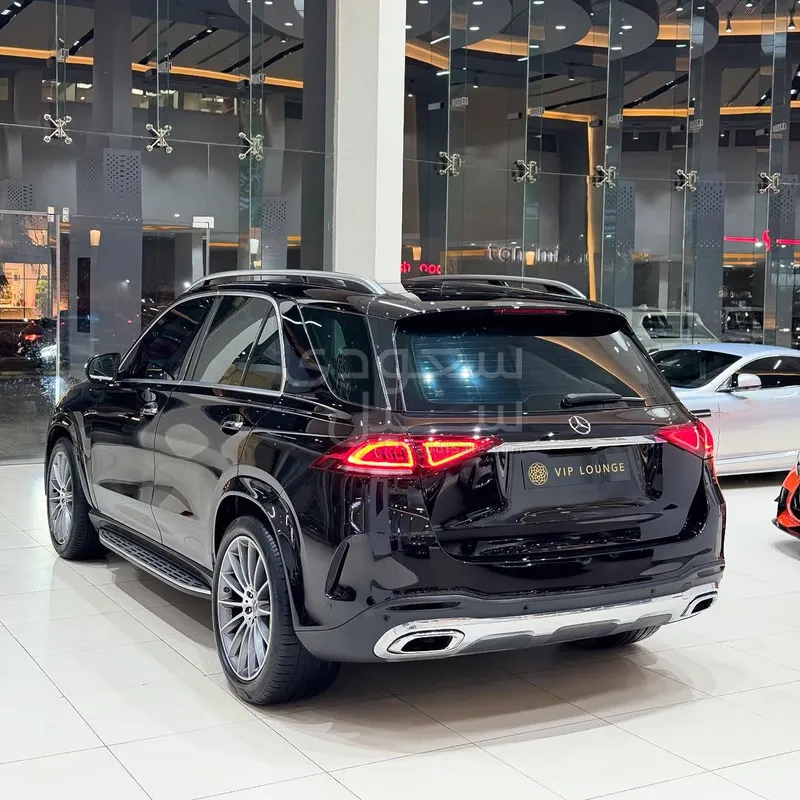 2021 مرسيدس - بنز جي إل إي 450