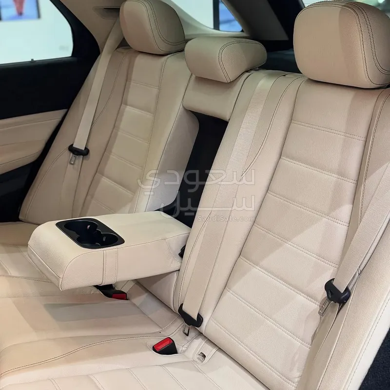 2021 مرسيدس - بنز جي إل إي 450