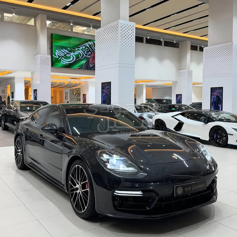 2022 بورش بانميرا جي تي اس