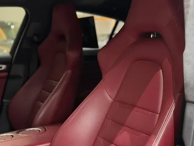 2022 بورش بانميرا جي تي اس