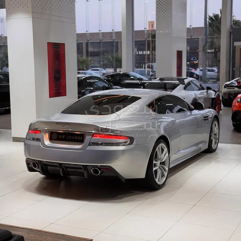 2012 استون مارتن دي بي  اس