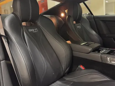 2012 استون مارتن دي بي  اس