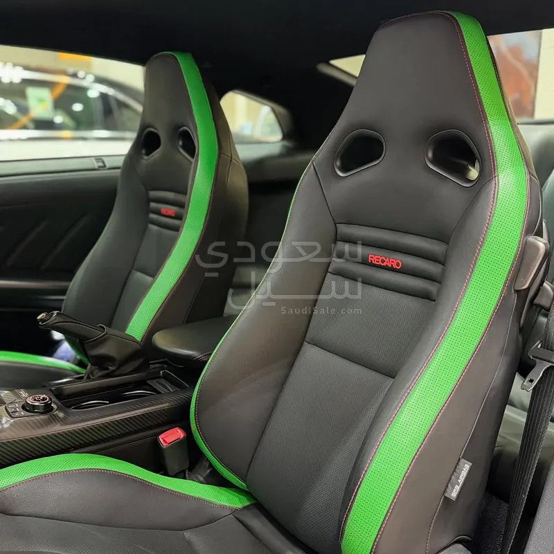 2019 نيسان جي تي - ار