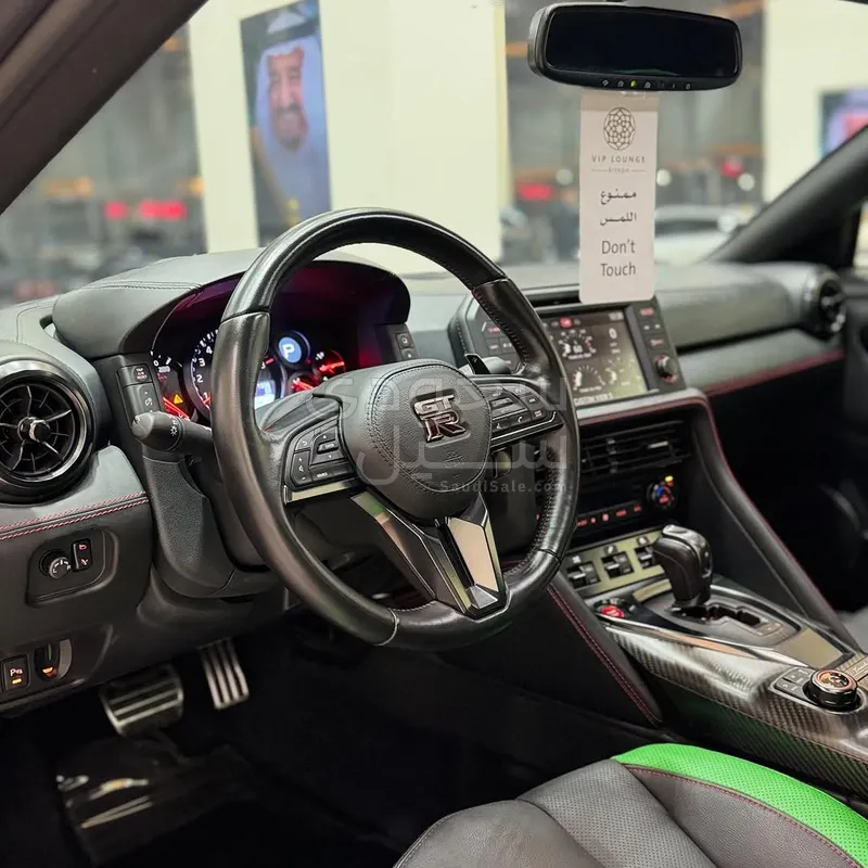 2019 نيسان جي تي - ار