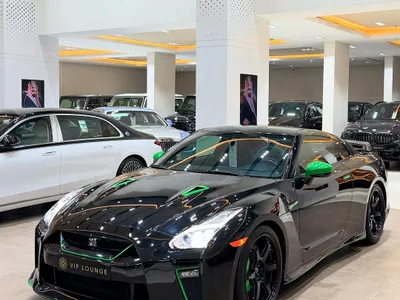 2019 نيسان جي تي - ار