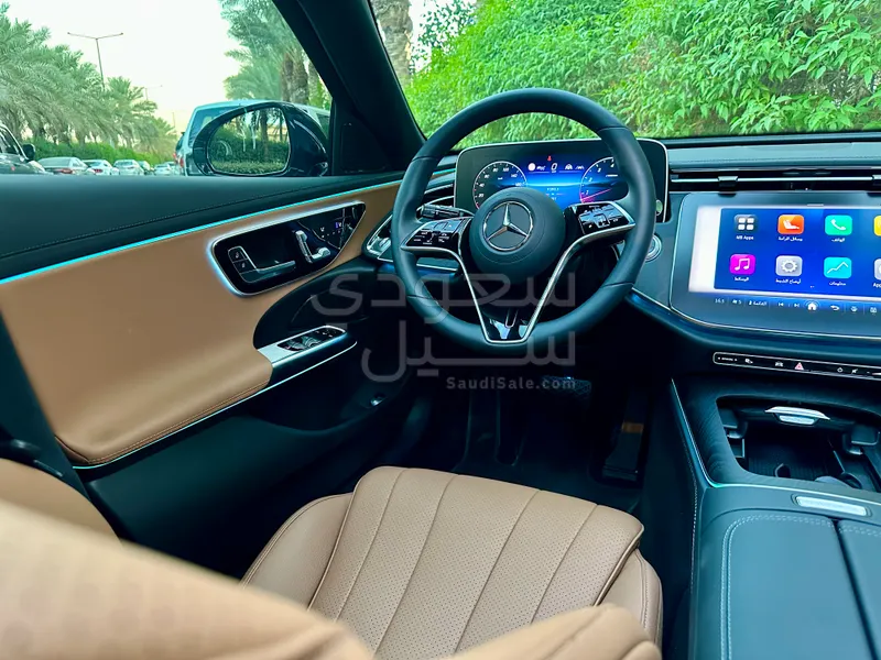 2025 Mercedes-Benz E 200