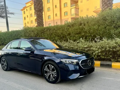 2025 Mercedes-Benz E 200