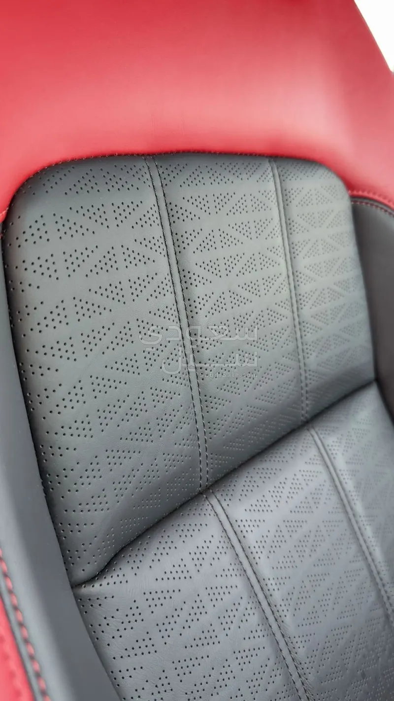 2022 لاند روفر رينج روفر سبورت اوتوبيوجرافي