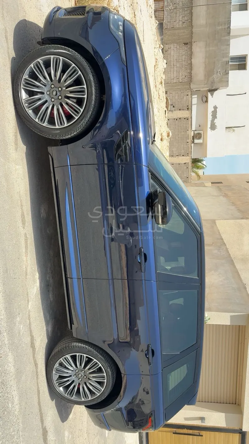 2022 لاند روفر رينج روفر سبورت اوتوبيوجرافي