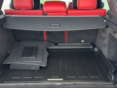 2022 لاند روفر رينج روفر سبورت اوتوبيوجرافي