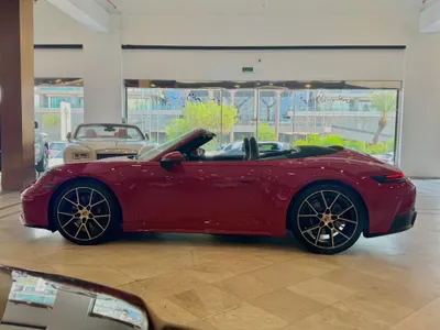 2026 بورش 911 كاريرا