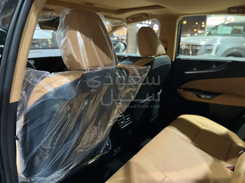 2026 لكزس إن إكس 350