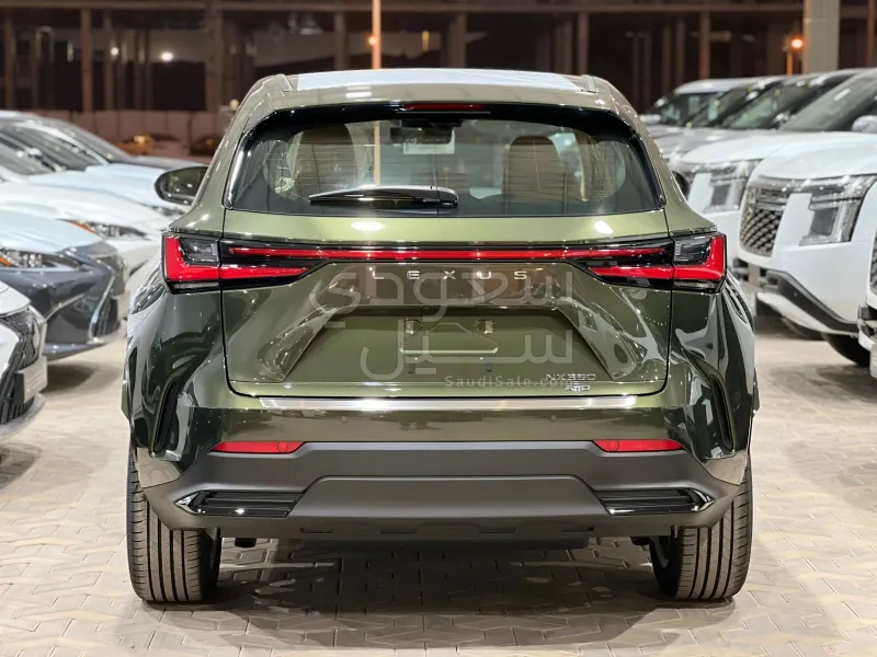 2026 لكزس إن إكس 350