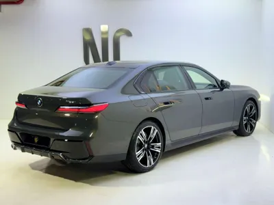 2026 BMW 7 Series 735i