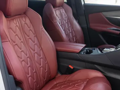 2022 Peugeot 5008 GT Line