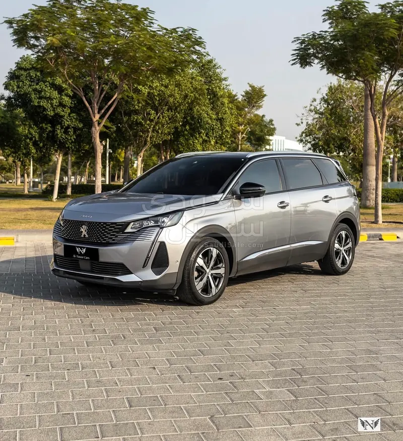 2023 Peugeot 5008 GT Line
