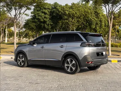 2023 Peugeot 5008 GT Line