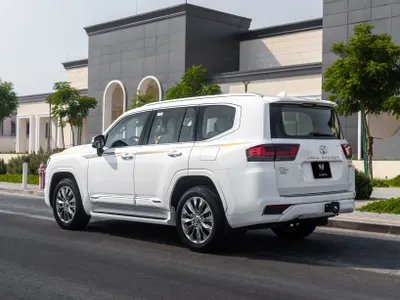 2024 Toyota Land Cruiser VXR