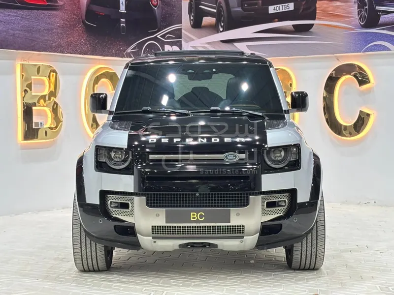2022 لاند روفر ديفيندر اكس