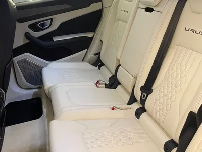2023 Lamborghini URUS S