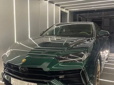 2023 Lamborghini URUS S