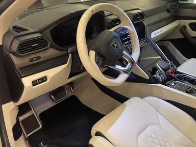 2023 Lamborghini URUS S