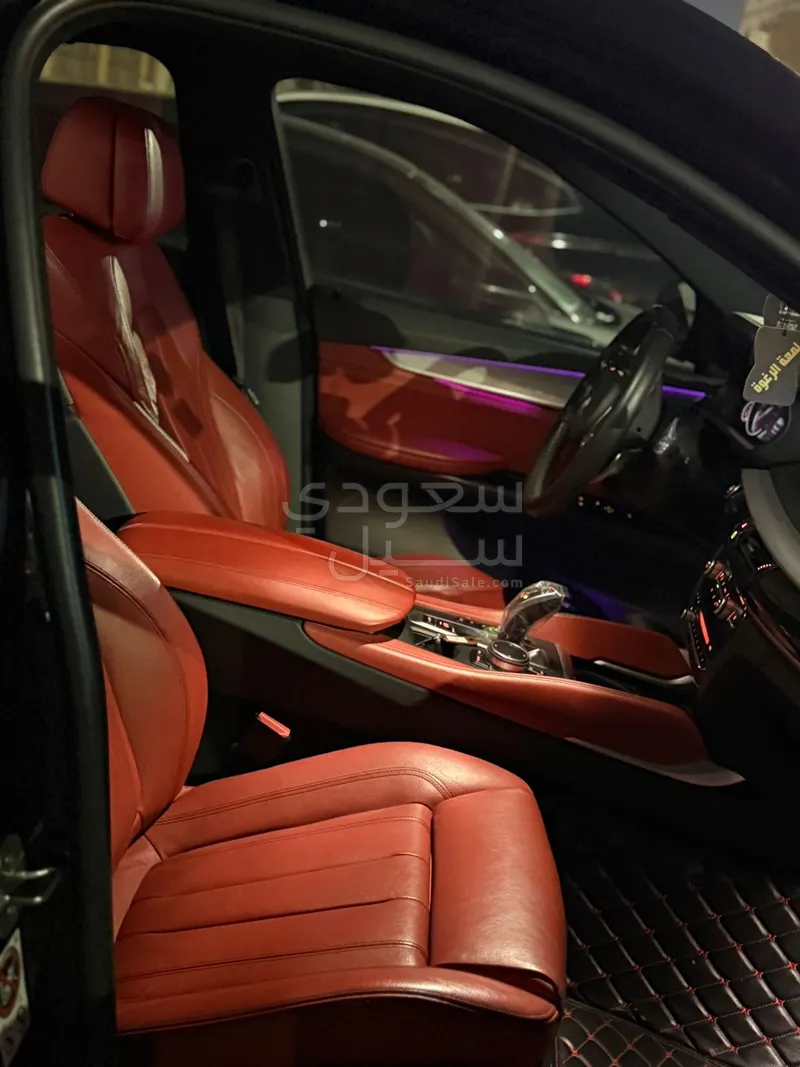 2018 بي ام دبليو الفئة اكس 6 إم كت