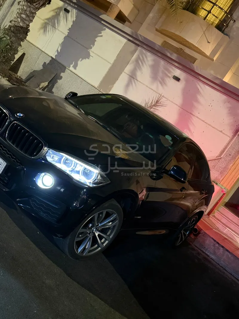 2018 بي ام دبليو الفئة اكس 6 إم كت