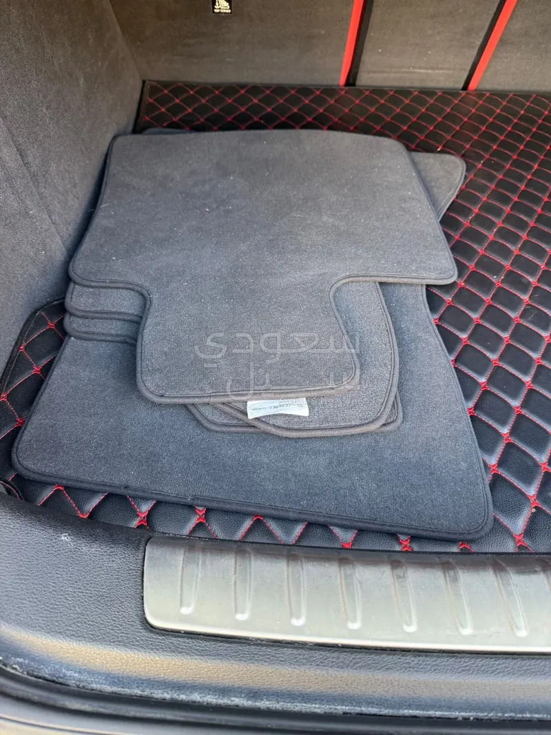 2018 بي ام دبليو الفئة اكس 6 إم كت