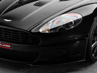 2013 استون مارتن دي بي  اس