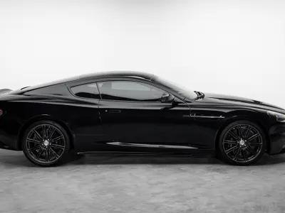 2013 استون مارتن دي بي  اس