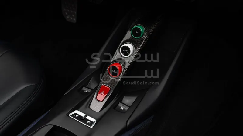 2021 فيراري 812 جي تي اس