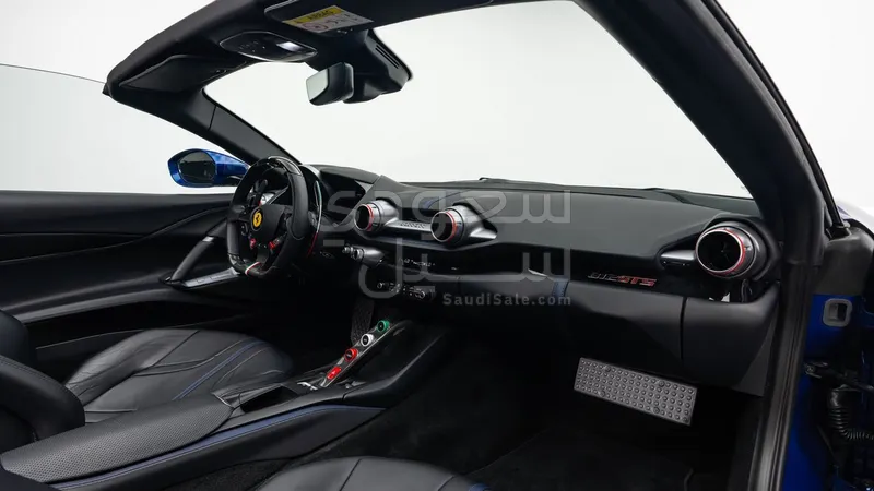2021 فيراري 812 جي تي اس