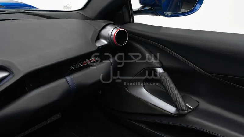 2021 فيراري 812 جي تي اس