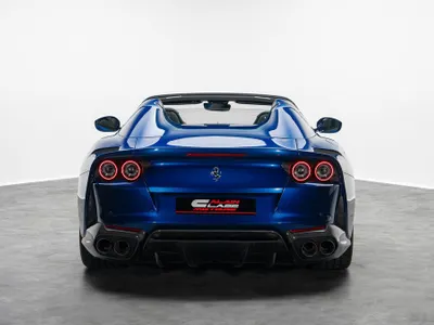 2021 فيراري 812 جي تي اس