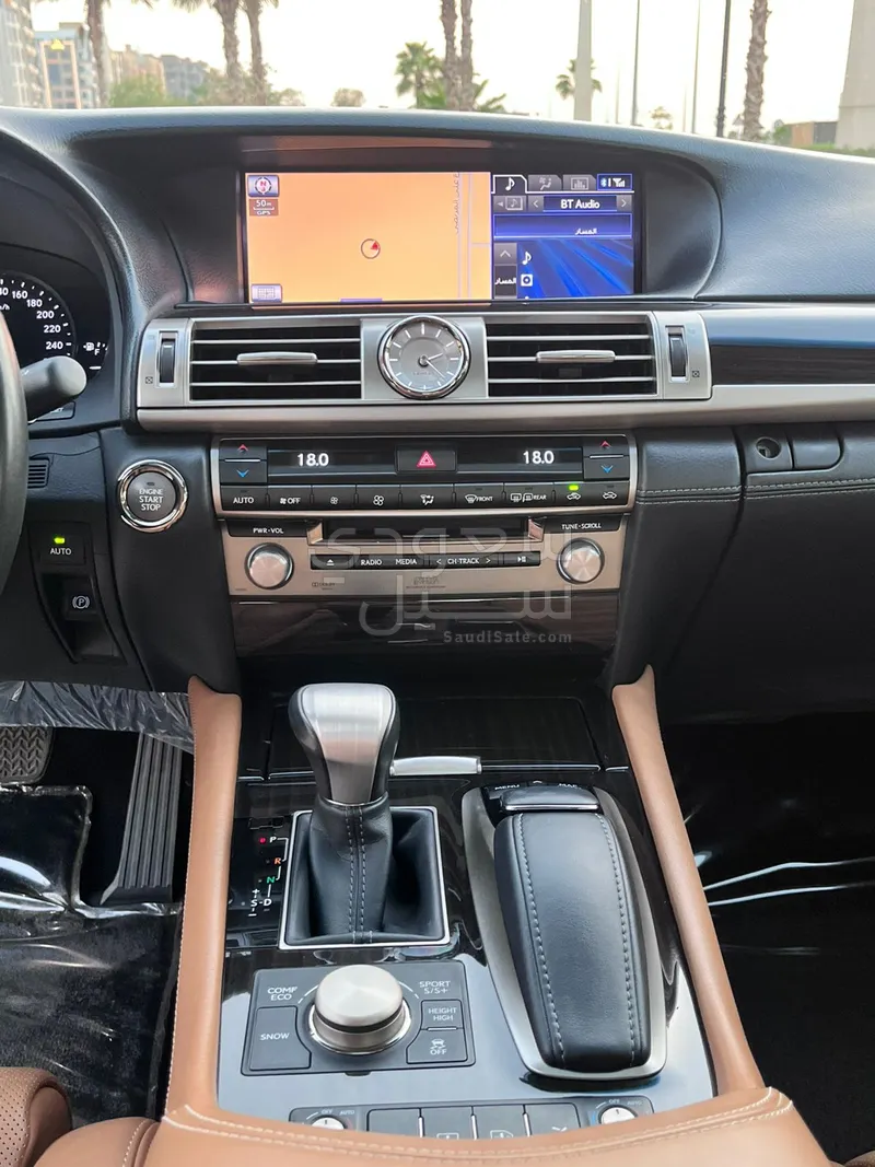 2014 لكزس إل إس 460 إل