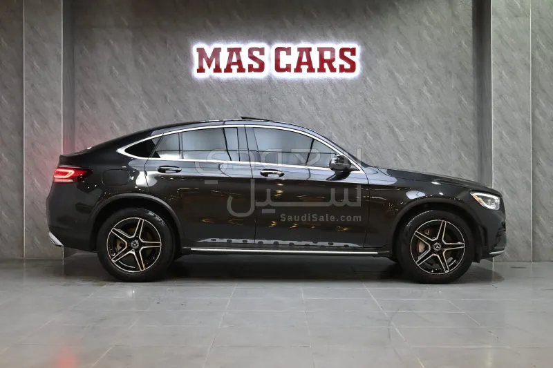 2023 مرسيدس - بنز جي إل سي 300