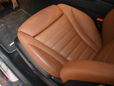 2023 مرسيدس - بنز جي إل سي 300