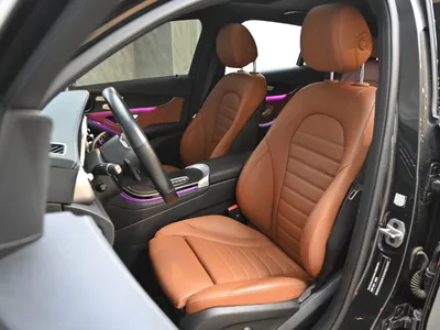 2023 مرسيدس - بنز جي إل سي 300