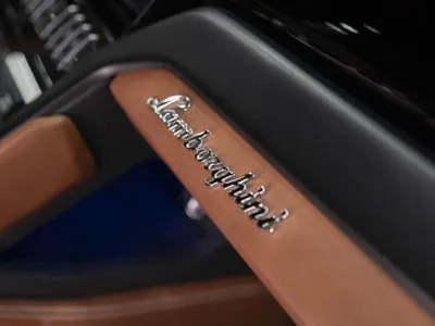 2024 لمبرجيني اوروس اس