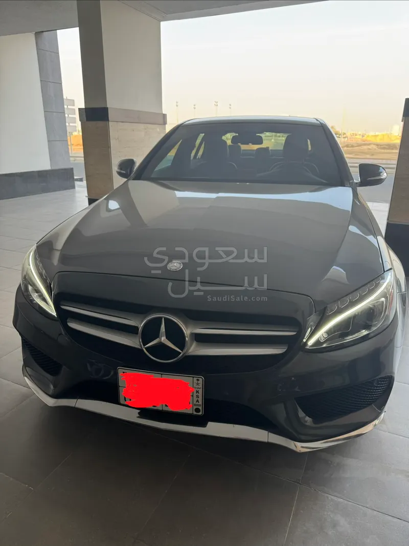2015 مرسيدس - بنز سي 300 أي إم جي