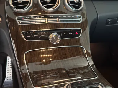 2015 مرسيدس - بنز سي 300 أي إم جي