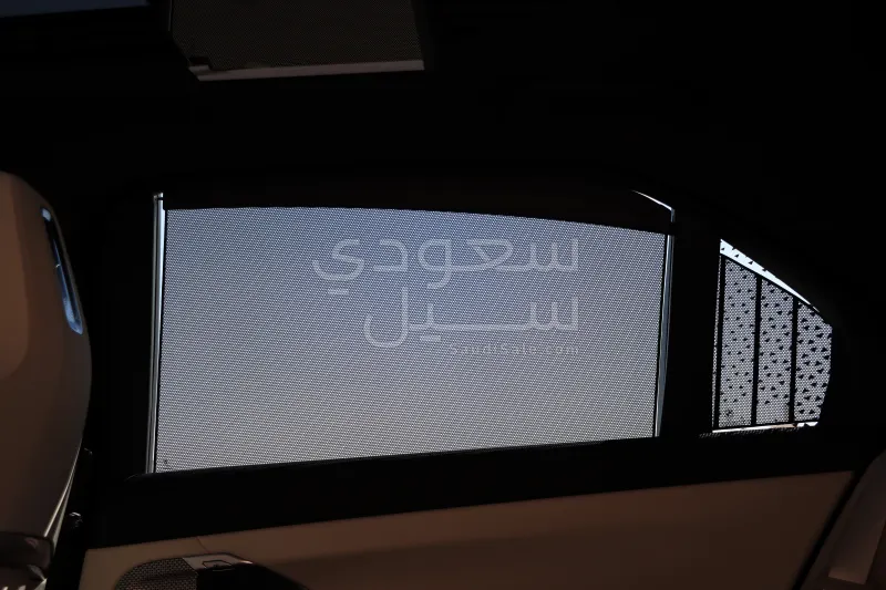 2024 بي ام دبليو الفئة السابعة 735أي